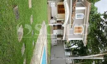 Imagem 2: Casa à venda com 5 dórmitorios e 3 Suítes!