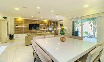 Imagem 2: Excelente sobrado com 4 dormitórios sendo 3 suítes, próximo á Avenida Washington Luís