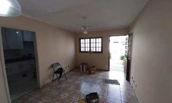 Imagem 3: Casa de condomínio para aluguel tem 80 metros quadrados com 2 quartos