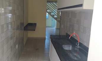 Imagem 3: Alugo duplex em residencial em frente ao Bangalay na Artêmia Pires possui piscina