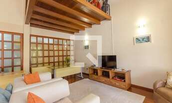 Imagem: Casa para Aluguel - Córrego Grande, 5 Quartos