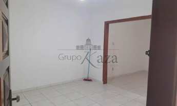 Imagem: Jacarei - Casa Padrão - Vila Formosa