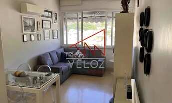 Imagem 2: Apartamento para venda tem 82 metros quadrados com 3 quartos em Laranjeiras - Rio de Janei