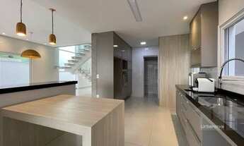 Imagem 4: Casa em condomínio à venda, com 3 quartos, 254 m², amplo quintal, Residencial Altos Da Ser