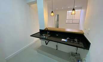 Imagem 4: Apartamento para venda possui 25 metros quadrados com 1 quarto em Catete - Rio de Janeiro