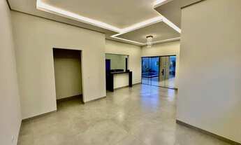 Imagem 5: Imóvel Lindíssimo no Bairro Jardim São Lourenço/Tiradentes - 3 Suítes e Piscina