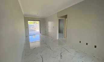 Imagem 6: Geminado impecável, com um terreno amplo, próximo do mar