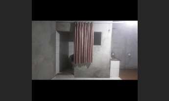 Imagem 4: Alugo casa , ótimo valor , incluso água e luz