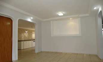 Imagem 6: Casa para aluguel com 200 m2, 3 qtos 1 suíte garagem 4 carros Parque das Laranjeiras - Go