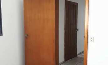 Imagem 4: Casa fundos - 1 dormitório, sala, cozinha e banheiro, sem garagem