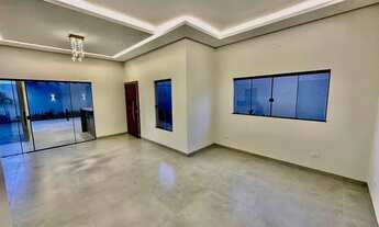 Imagem 3: Imóvel Lindíssimo no Bairro Jardim São Lourenço/Tiradentes - 3 Suítes e Piscina