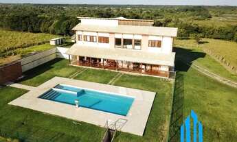 Imagem 2: Casa para venda com 600 metros quadrados com 5 quartos