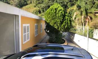 Imagem 4: Casa a venda com 220 m² com 4 quartos em Quarteirão Ingelheim - Petrópolis - RJ