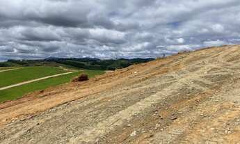Imagem 2: Viva cercado pela natureza em Atibaia! Lotes prontos para construir!