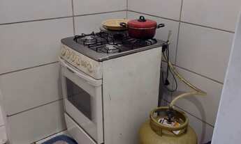 Imagem 2: Aluga-se kitnet mobiliada em Santa Mônica