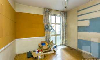 Imagem 10: Apartamento com vista livre, janelão chão ao teto, pé direto alto com muita luz solar!