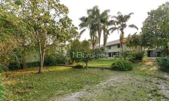 Imagem 4: Residência Espetacular no Jardim Social Conforto, Estilo e 960m² de Pura Elegância!