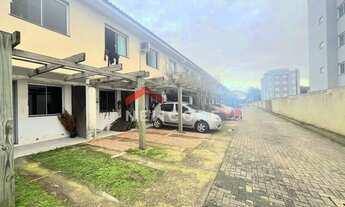 Imagem: Casa de condomínio em Estrada Campo Novo