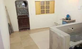 Imagem 2: Aluguel sal guart cozinha e banheiro 650 com água e luz enclusos