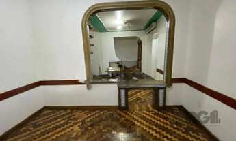 Imagem 3: Ponto Comercial/Loja para Aluguel no Bairro Azenha com 180m² de Área Útil