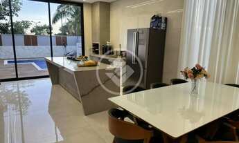 Imagem 7: Linda Casa Térrea à Venda no Condomínio do Lago Goiânia. codigo: 142717