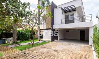 Imagem 2: Sobrado com 4 suítes no Portal do Sol 1