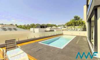 Imagem 3: Tamboré 11 - Casa Moderna com Excelente Vista - Vendida Mobiliada!!!