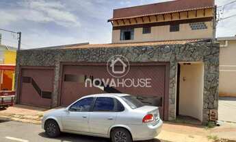 Imagem 2: CASA GRANDE COM APTIDÃO COMERCIAL