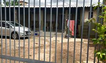 Imagem 3: Vende-se ou troca casa com barracão na frete no bairro Centro Sul próx Pirineu