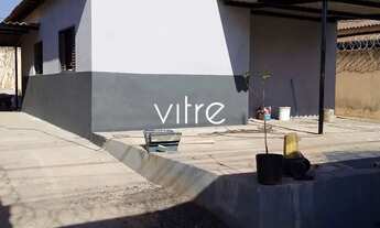 Imagem: Casa à venda no bairro Santa Mônica em