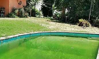 Imagem 7: Alugo casa com piscina e terreno de 2.600 m2 em local nobre com excelente vizinhança