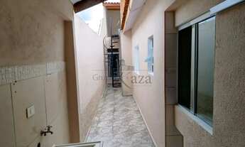 Imagem 5: Oportunidade - Casa - Jardim Oswaldo Cruz - 3 Dormitórios - 100m²