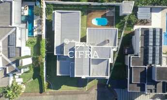 Imagem 7: Casa de Alvenaria - Venda - 03 dormitórios - 272m2 - Mobiliada - Alto Padrão - Piscina - R