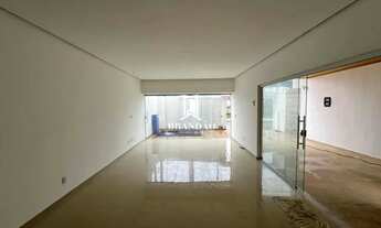 Imagem: Casa Duplex 3 quartos com Piscina à Venda