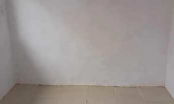 Imagem 4: Aluga se kitinet para casal na santa Lídia local tranquilo terreno individual