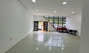 Imagem 3: Salão Comercial para Locação em Caieiras - SP: 2 Salas, 2 Banheiros, 3 Vagas de Garagem, 1