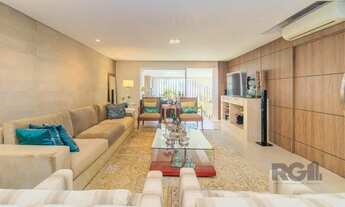 Imagem 3: Casa com 4 dormitórios, 3 vagas no bairro Santo Antônio