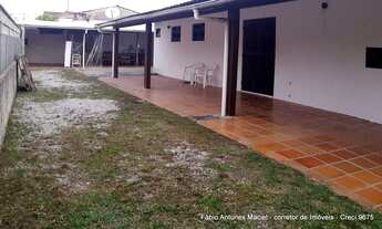 Imagem 2: Casa para venda possui 176 metros quadrados com 3 quartos em Daniela - Florianópolis - SC