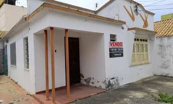 Imagem 2: Lote/Terreno para venda possui 300 metros quadrados em Centro - Vitória da Conquista - BA