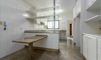 Imagem 8: Apartamento espaçoso em prédio charmoso no brooklin novo