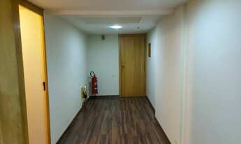 Imagem 5: Sala comercial em excelente estado, em andar alto, no coração do centro