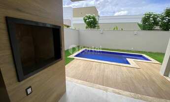 Imagem 7: Casa de condomínio sobrado para venda tem 277 metros quadrados com 4 quartos