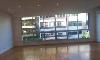 Imagem 3: Apartamento para aluguel possui 220 metros quadrados com 4 quartos em Ipanema - Rio de Jan