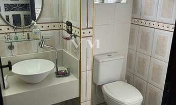 Imagem 4: Sobrado para venda com 250 metros quadrados com 5 quartos em Jardim Santa Bárbara - Guarul