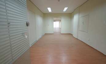 Imagem 5: Linda vista para Av. Paulista. Parede toda de vidro e em excelente estado de conservação