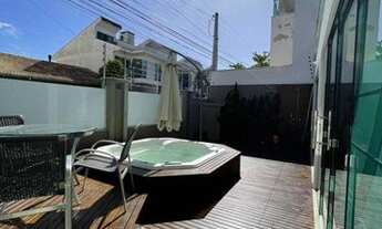 Imagem 5: Casa Mobiliada com 3 Dormitórios para Locação Anual no Bairro Nações em Balneário Camboriú