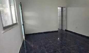 Imagem 2: Casa muito bonita, aluguel 700 reais bras de pina ,proximo praça do country