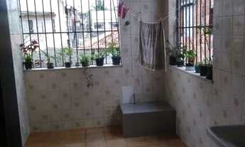 Imagem 3: Casa de vila sobrado para aluguel possui 100 metros quadrados com 2 quartos