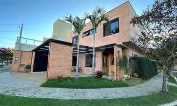 Imagem: Casa à venda em condomínio fechado em