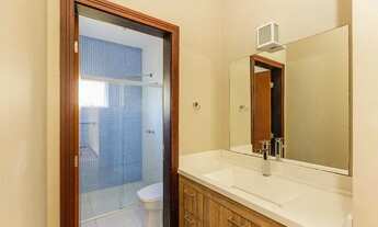 Imagem 3: Sobrado em Condomínio, 4 quartos, sendo 2 suítes